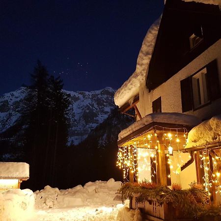 Hotel Ristorante Genzianella Madonna Kültér fotó